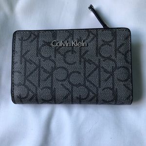 Like New Calvin Klein Wallet